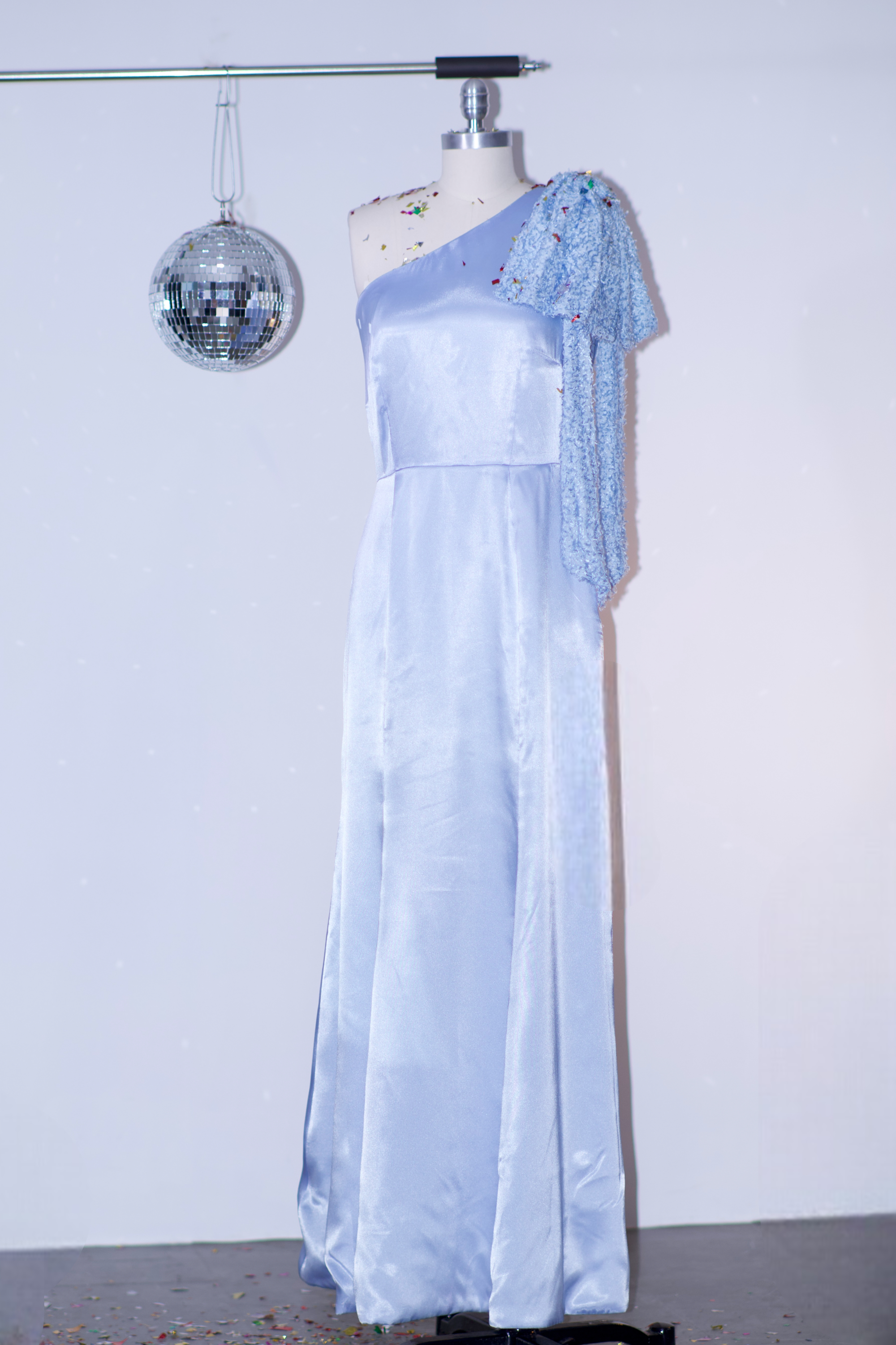 Asymmetric Dress with Bow Detail